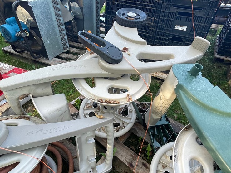 #3226-•-(3)-hose-mobile-hose-reels-image-7