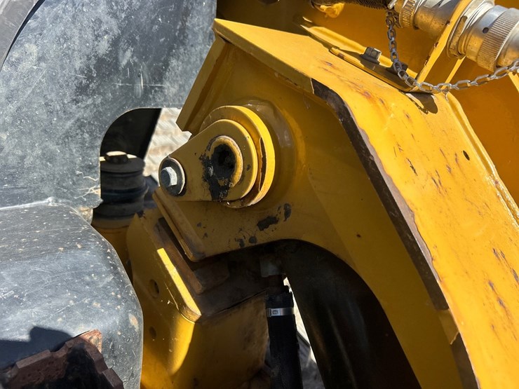 caterpillar-299d-image-17