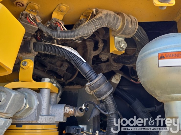 2020-komatsu-d39px-24-image-41