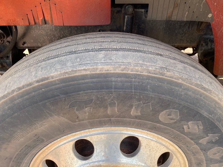 2016-western-star-4900sb-image-9