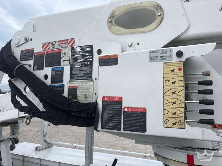2019-ford-f550-image-38