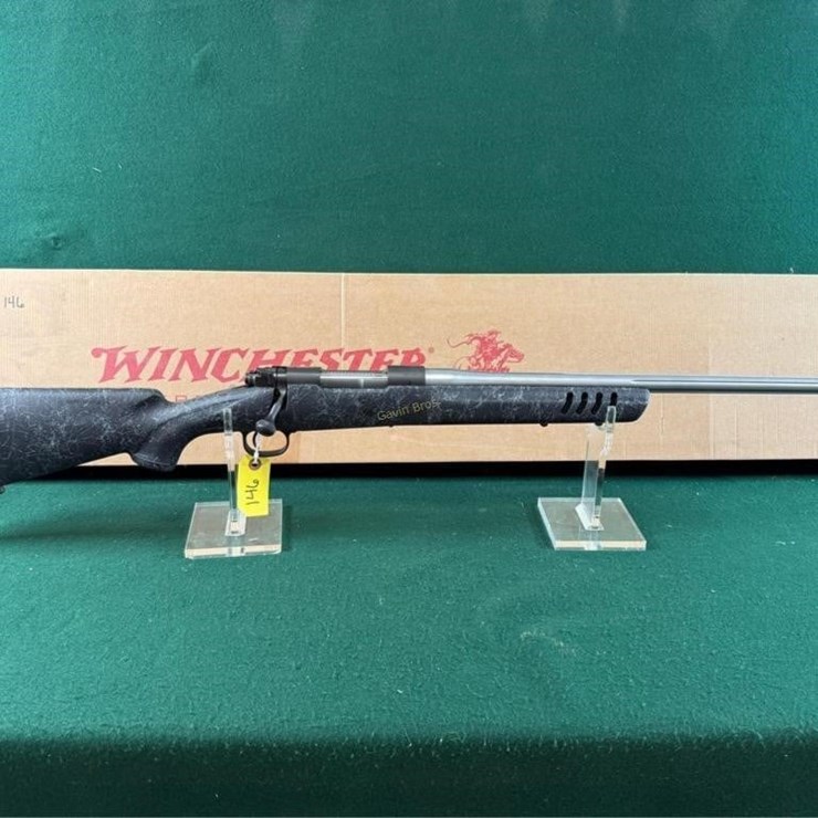 NIB Winchester Mdl.70 Coyote Light 270 WSM Rifle