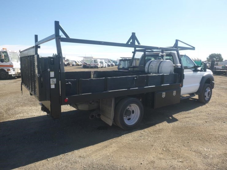 2012-ford-f550-image-3