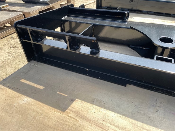 #2031-•-wolverine-skid-steer-pallet-fork-frame-attachment-image-10