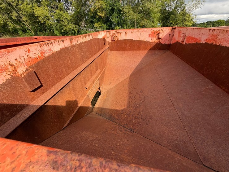 #4014-•-orange-gravity-box-image-14