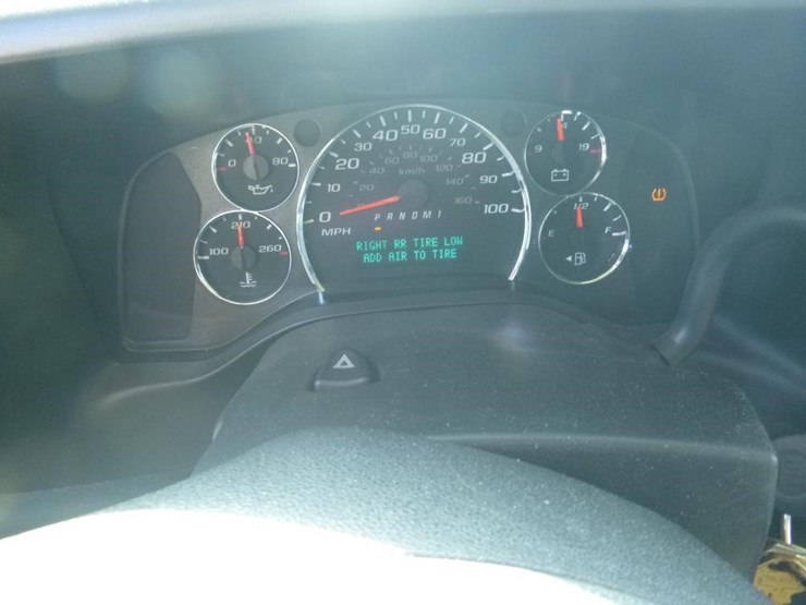 2013-chevrolet-express-3500-image-13