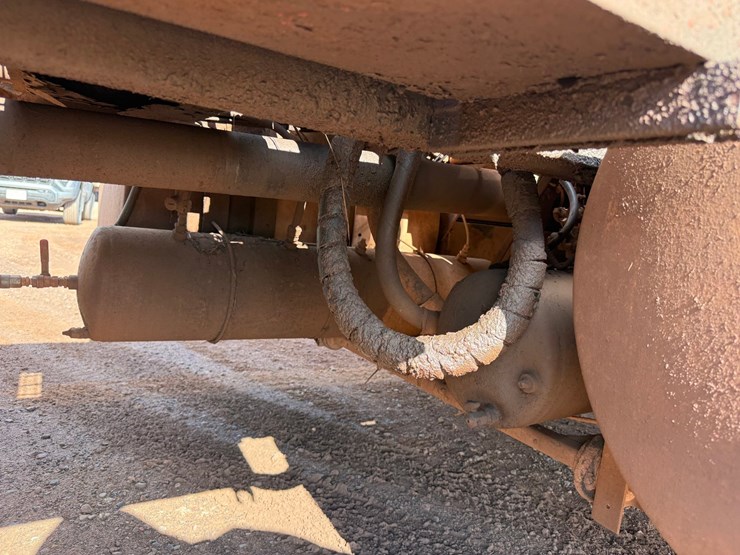 kenworth-t800-image-56