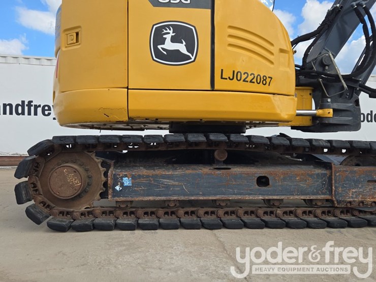2020-deere-85g-image-16