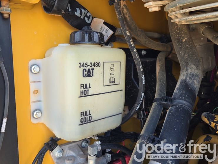 2017-caterpillar-279d-image-41