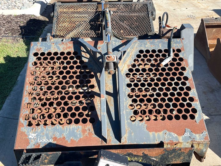 #1809-•-bobcat-60"-power-landscape-rake-attachment-image-1