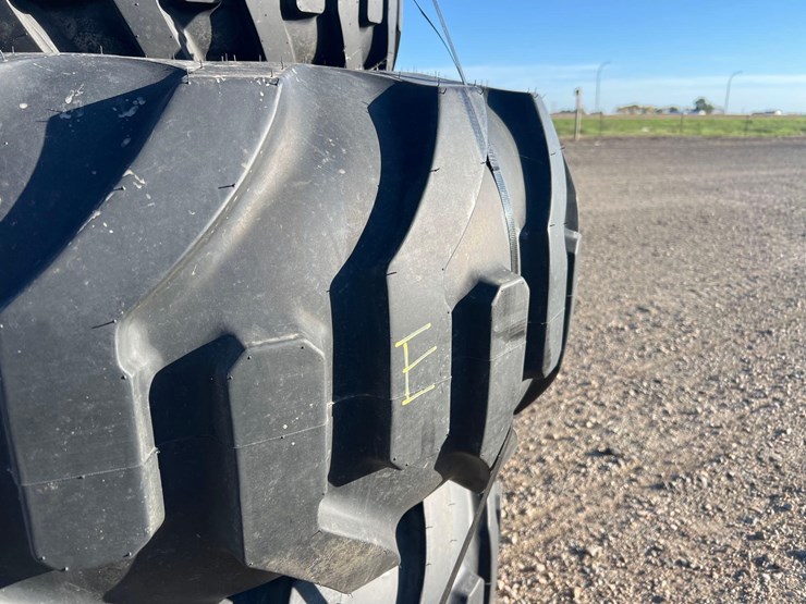 galaxy-tractor-tires-image-4