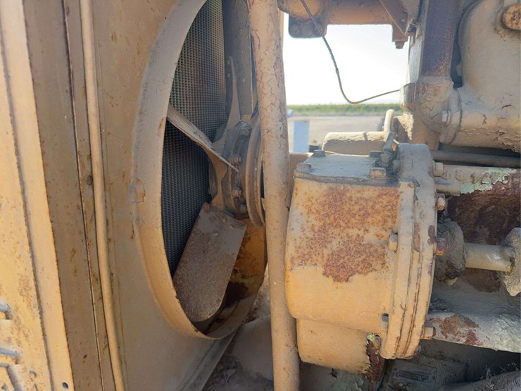 caterpillar-d7-image-20