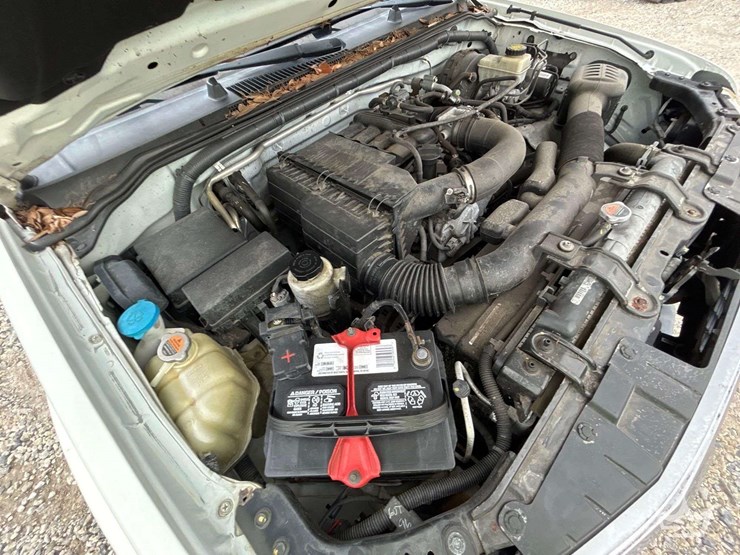 2016-nissan-frontier-image-9