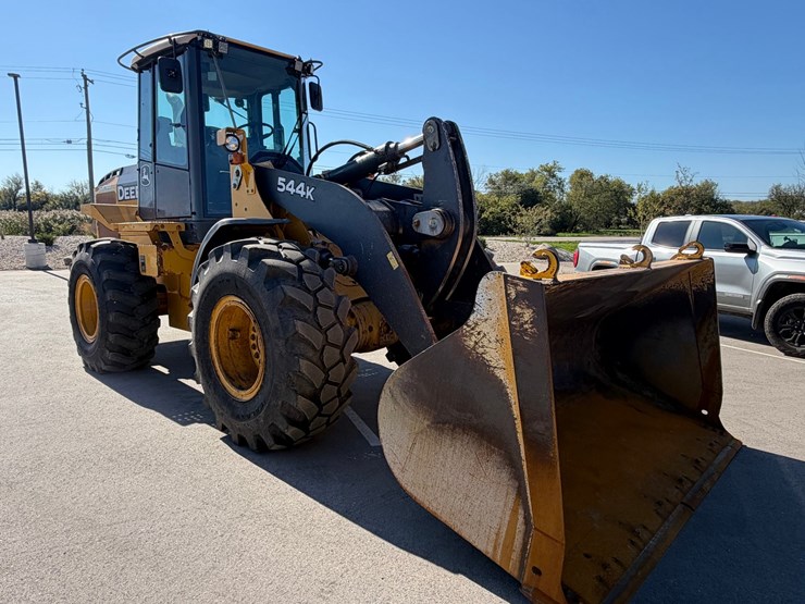 deere-544k-image-7