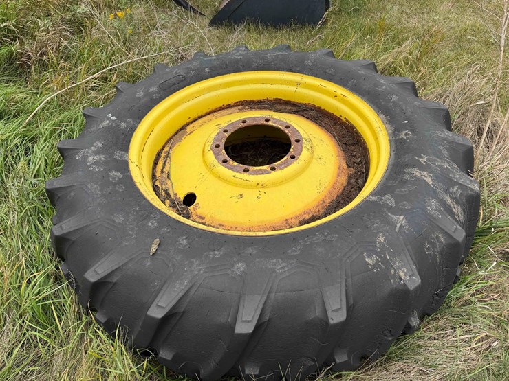 john-deere-4450-image-1