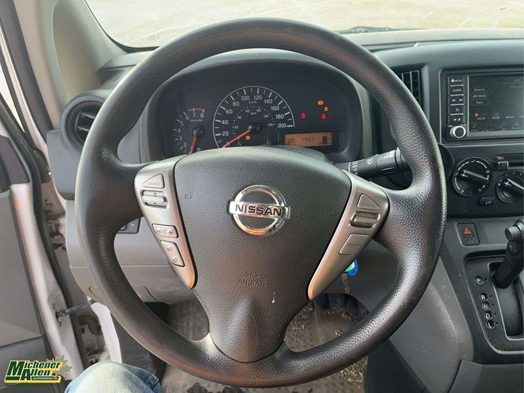 2021-nissan-nv200-image-17
