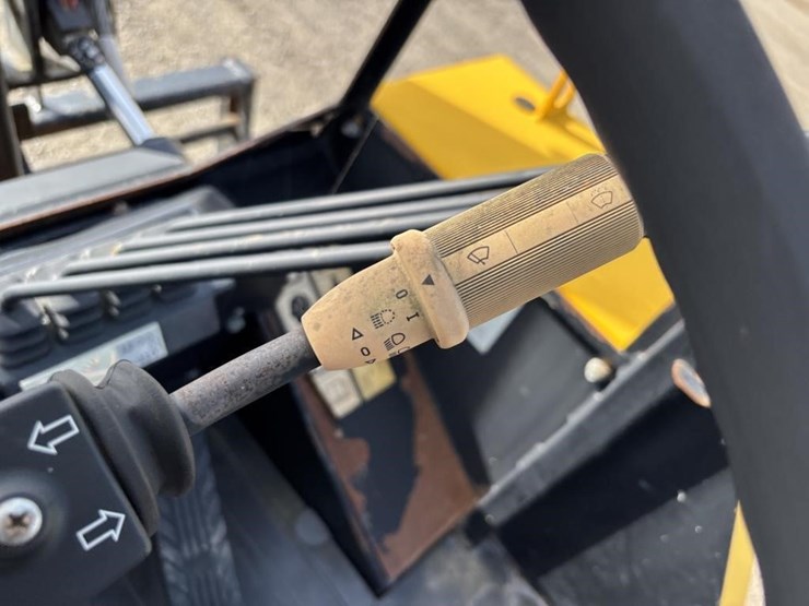 2019-jcb-903-4rt-forklift-image-27