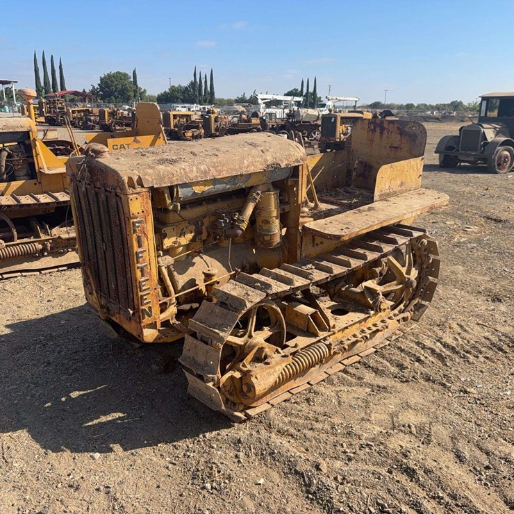 Caterpillar Fifteen
