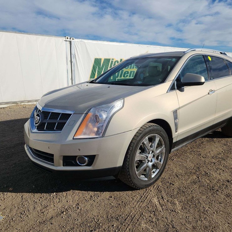 2010 CADILLAC SRX
