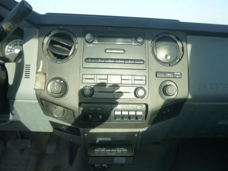 2015-ford-f250-image-12