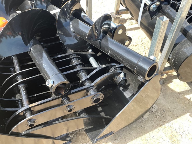 #2028-•-excavator-attachment-set-image-11