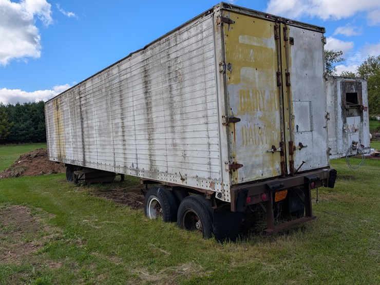 strick-trailer-image-2