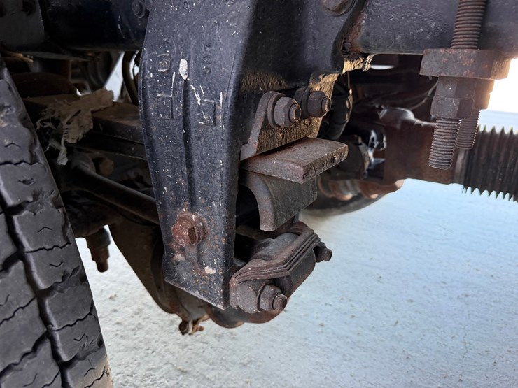 2005-peterbilt-378-image-46