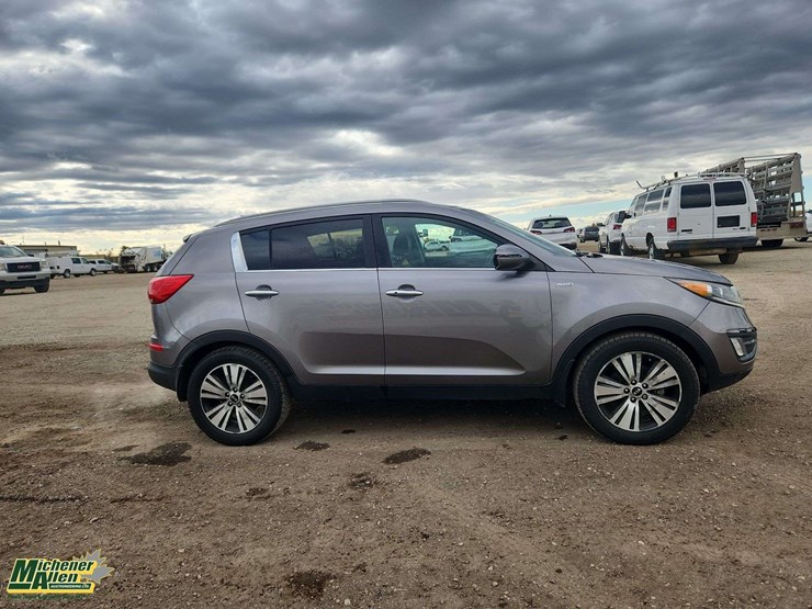 2014-kia-sportage-image-42