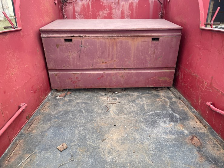 #127-•-1997-international-s/a-mobile-home-toter-(has-mi.-title)-(kingsford,-mi)-image-28