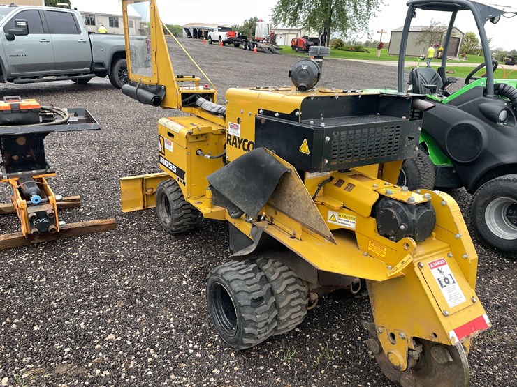 #334-•-rayco-rgss-stump-grinder-(denmark-wi)-image-1