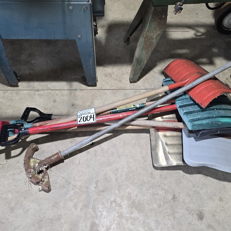 Misc Shovels & Pipe Bender