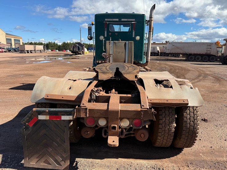 kenworth-t800-image-4