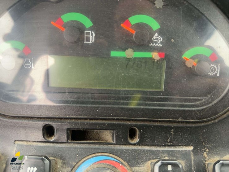 caterpillar-430f2-image-27