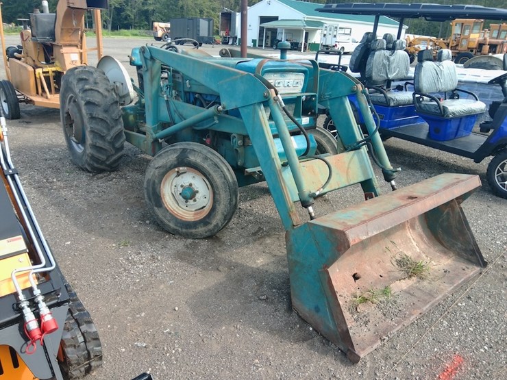 ford-4000-image-3