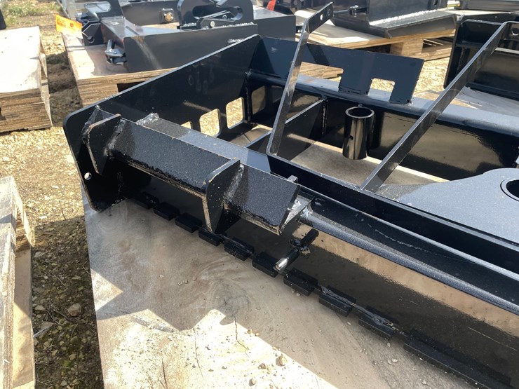 #2033-•-wolverine-skid-steer-pallet-fork-frame-attachment-image-8