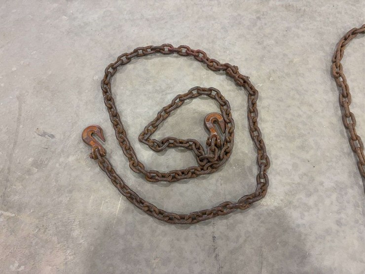 lot-of-5/16”-chains-(1-14’,-1-8’6”,-1-10’,-1-7’,-1-3’)-image-2