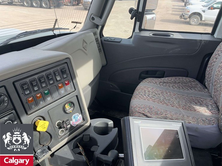 2019-international-workstar-7400-image-19