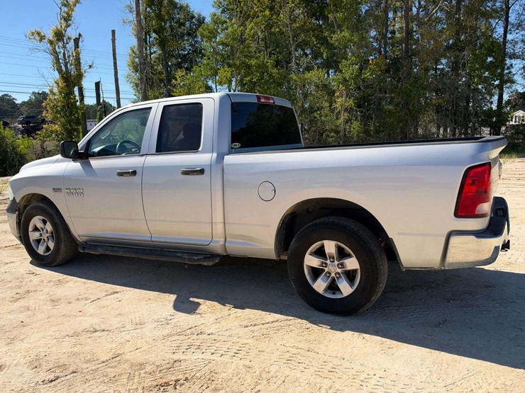 2014-dodge-1500-image-2