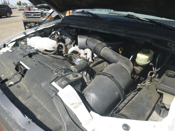 2003-ford-f450-image-14