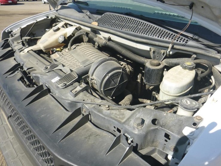 2013-chevrolet-express-3500-image-9