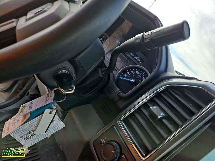 2022-ford-f250-image-25