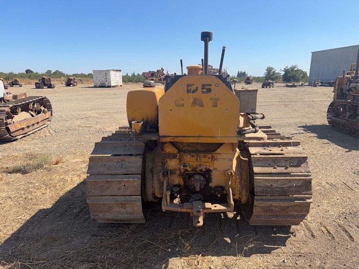 caterpillar-d5-image-16