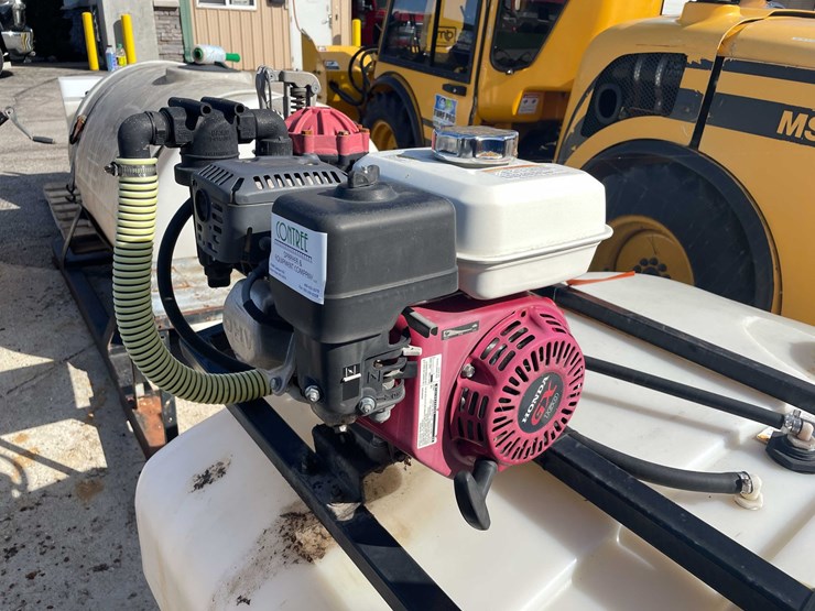 #1834-•-contree-300-gallon-view-saver-spray-unit-image-14