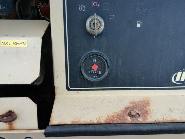 2011-ingersoll-rand-ls-60hz-t4f-light-plant-image-5