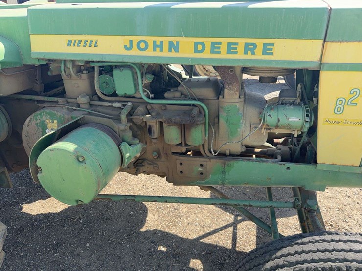 john-deere-820-image-27