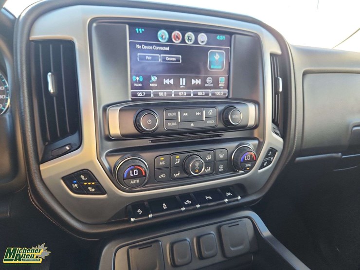 2017-gmc-sierra-1500-image-9