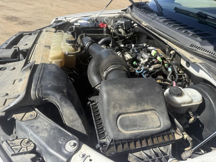 2020-ford-f150-image-55