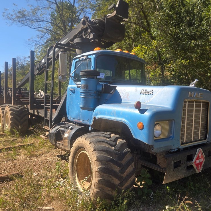 1991 MACK RD690S