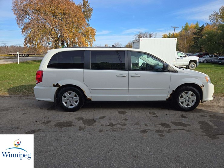 2013-dodge-grand-caravan-se-image-7
