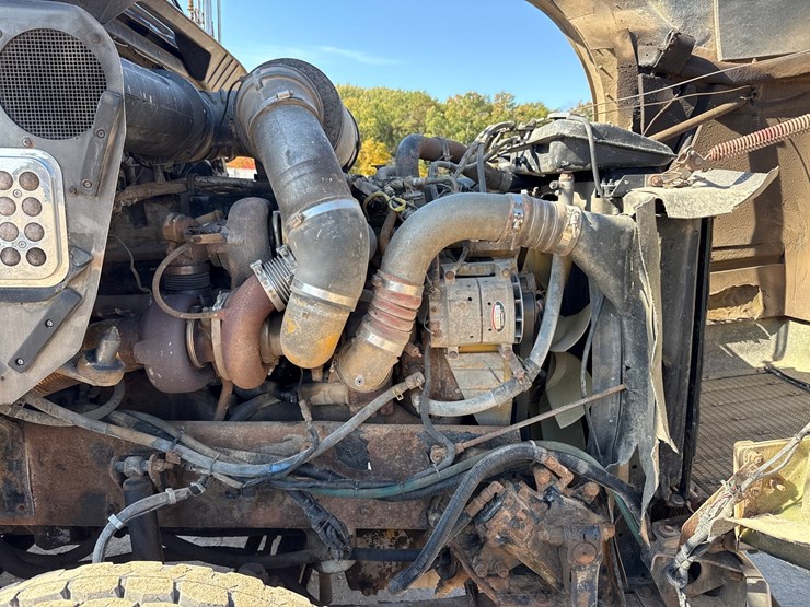 2005-kenworth-t800-image-12